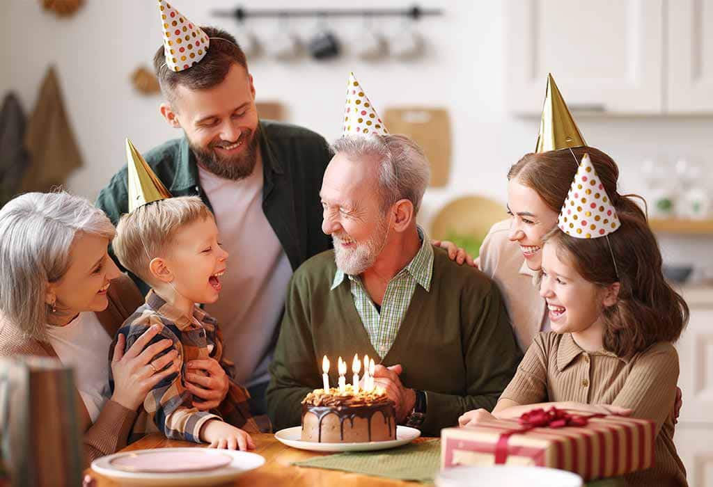 Online cake delivery in Kerala, online birthday cake delivery, online wedding cake delivery, online cake, online christmas cake, online cake supply